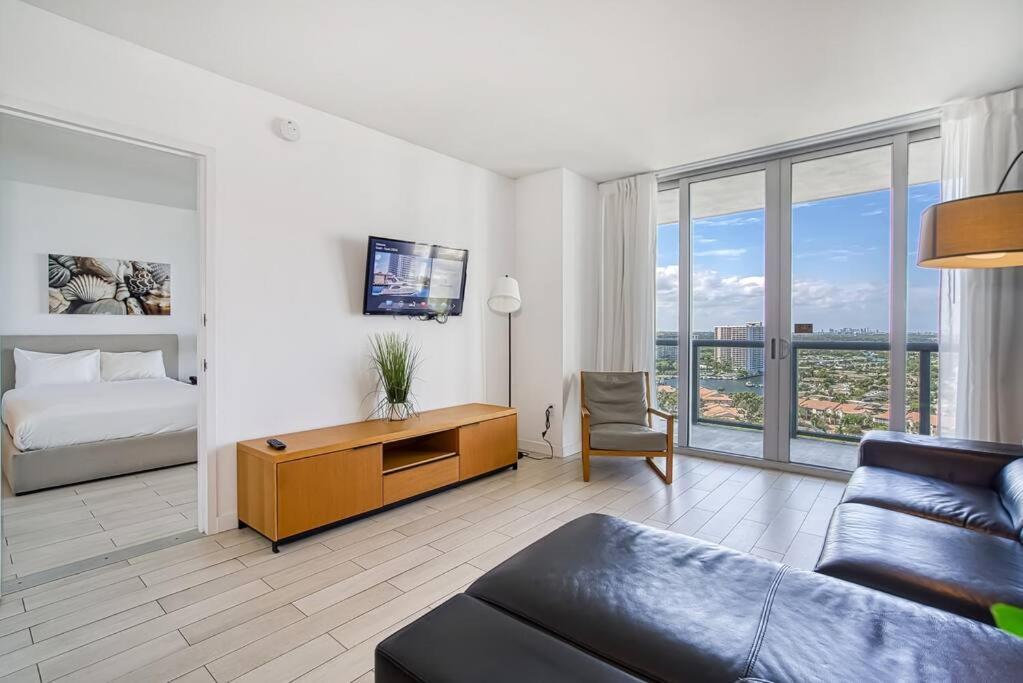 High-Floor Oceanview Apartment Plaja Hallandale Exterior foto