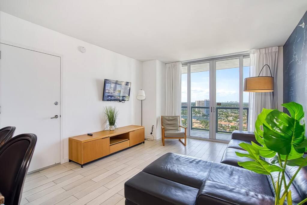 High-Floor Oceanview Apartment Plaja Hallandale Exterior foto
