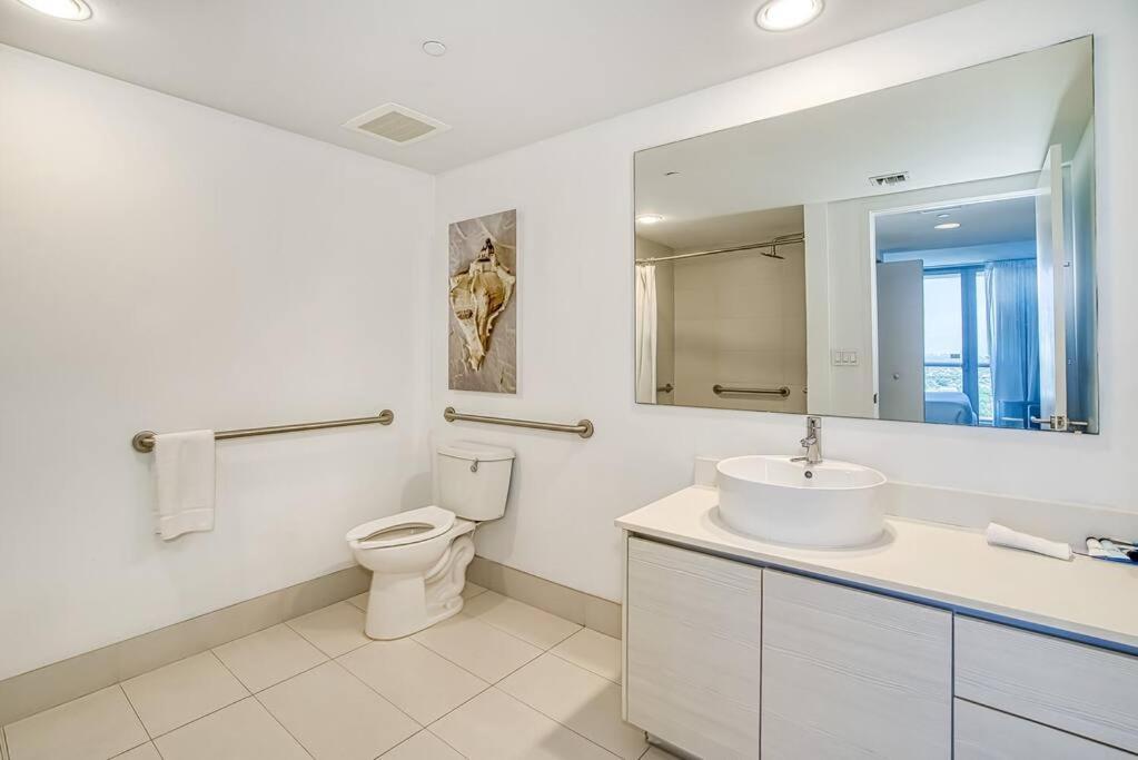 High-Floor Oceanview Apartment Plaja Hallandale Exterior foto